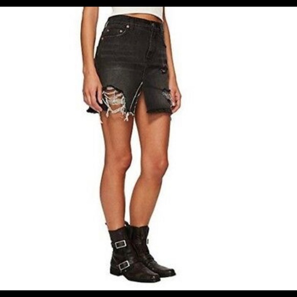 Free People distressed mini skirt - Picture 1 of 4